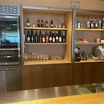 洛桑青年旅舍 旅馆 *