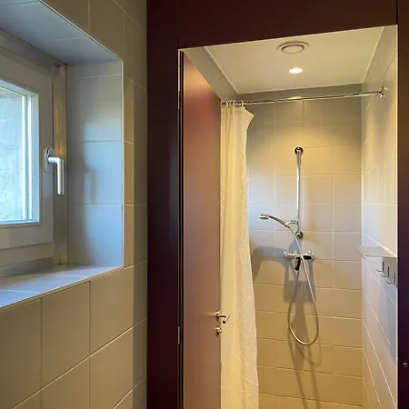 Youth Jeunotel * Lausanne