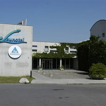 Vandrarhem Youth Jeunotel *