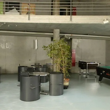 Hostel Youth Jeunotel Lausanne