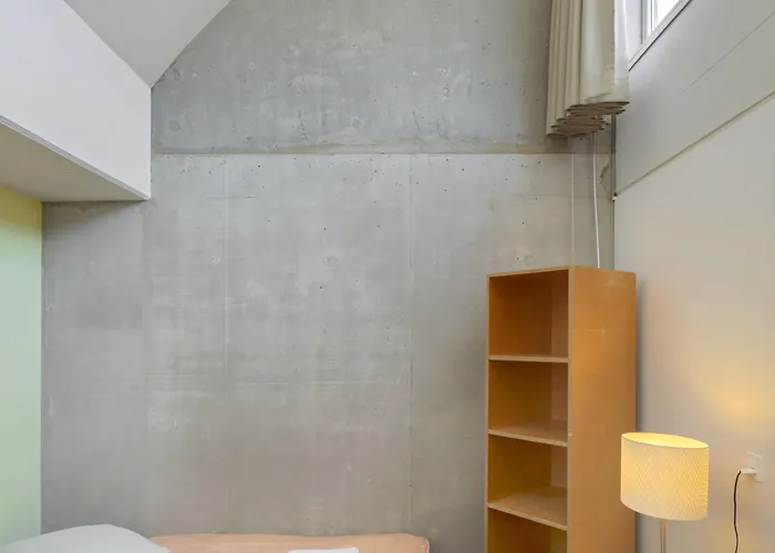 Youth Jeunotel אכסניה *