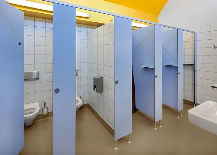 Youth Jeunotel Лозанна