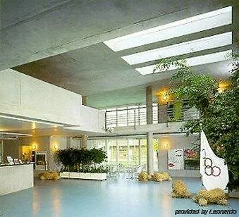 Youth Jeunotel * לוזאן