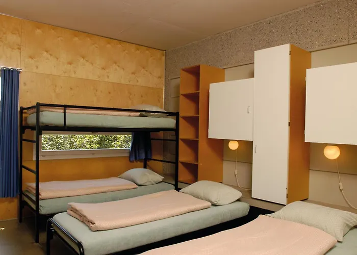 Хостел Youth Jeunotel *