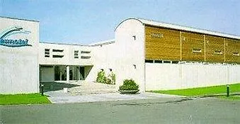 Hostel Youth Jeunotel *