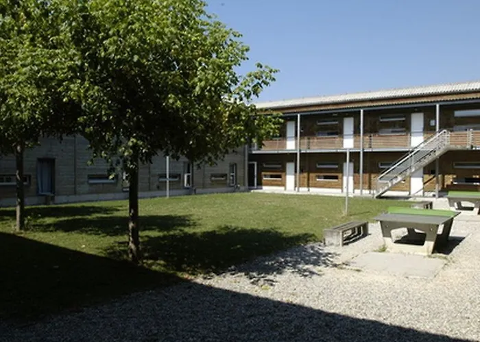 Youth Jeunotel לוזאן