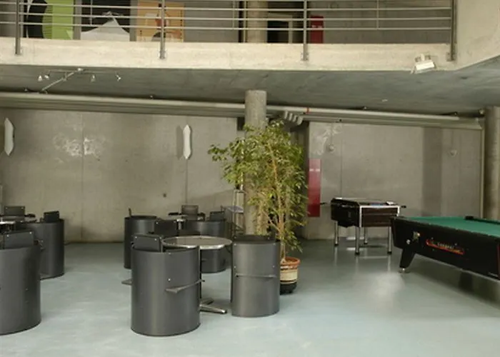 Hostel Youth Jeunotel Lausanne